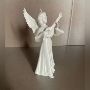 5.5” Dresden‎ Porcelain Angel Musician Figurine from Germany with Mandolin